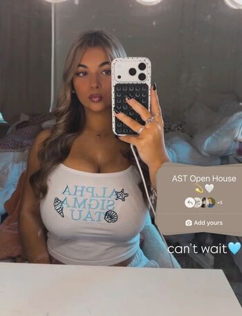 Ava Schillaci