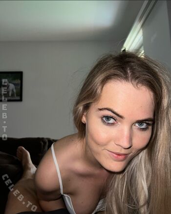 Full leaked Franzi bl private onlyfans photo