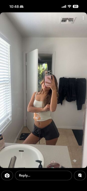 Isabella Baylee