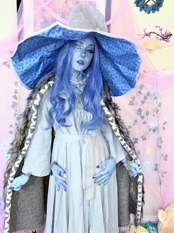 Full leaked Lotusjayne private onlyfans photo