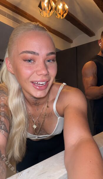 Full leaked Lucy fischer private onlyfans photo