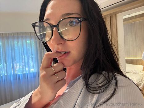 Full leaked Lunaluvx private onlyfans photo